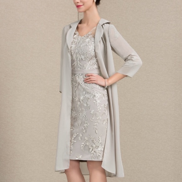 Dresses & Skirts - Mother of the Bride Dress